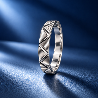 Chevron Gleam Silver Ring