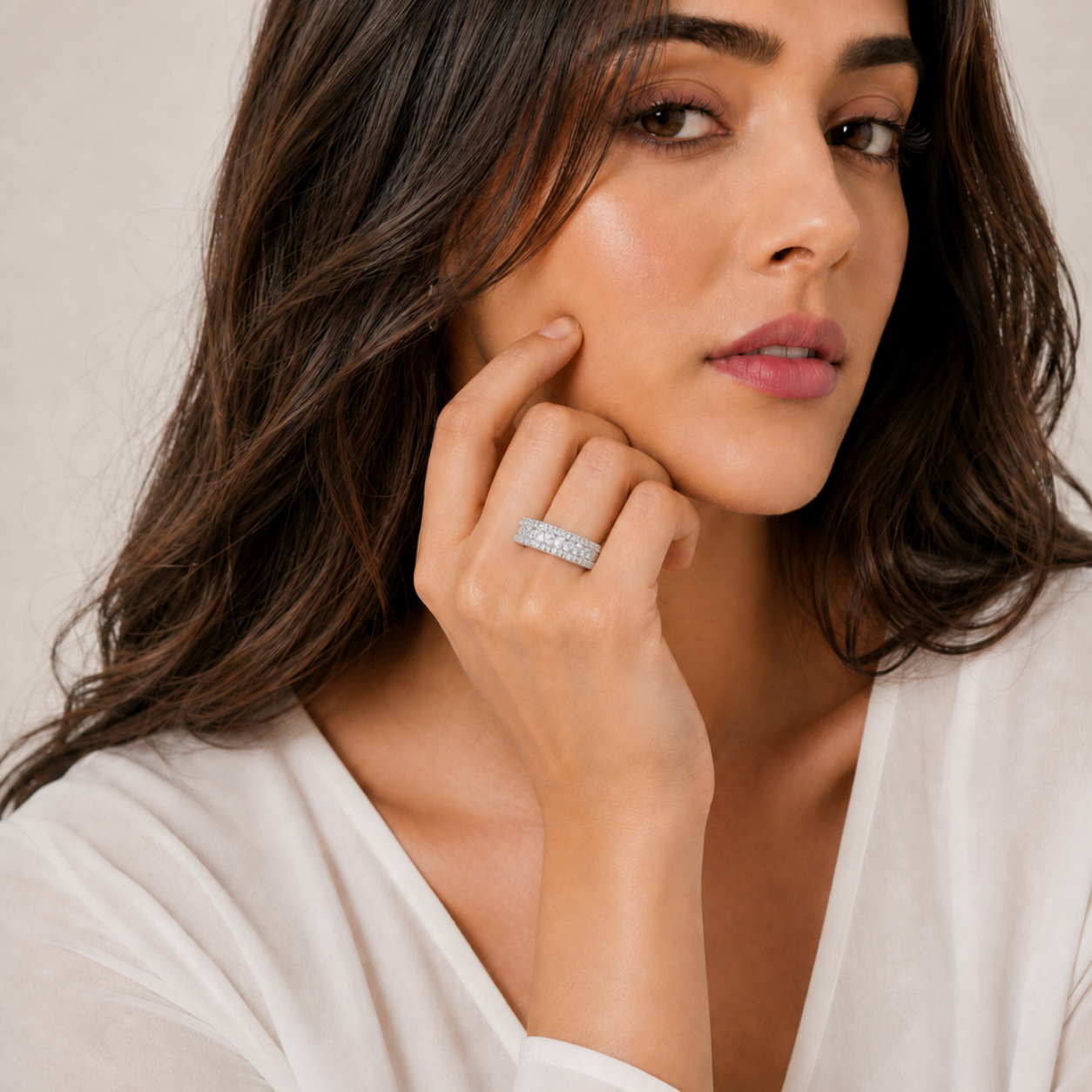 Serene Line Silver Ring