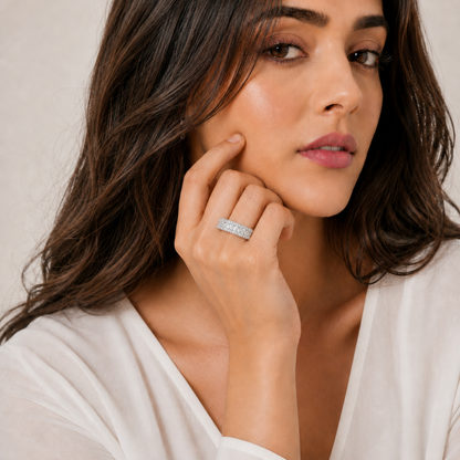 Serene Line Silver Ring