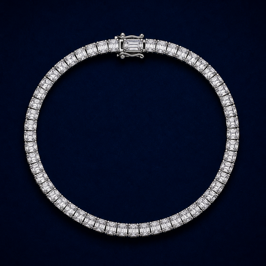 Sleek Line Silver Bracelet
